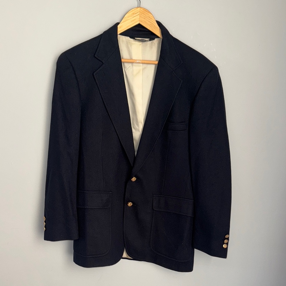 Classic Navy Men's Blazer 100% wool